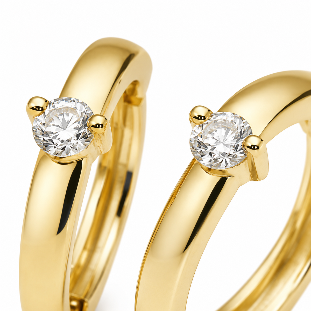 Veron Solitaire Gold-Huggie-Creolen